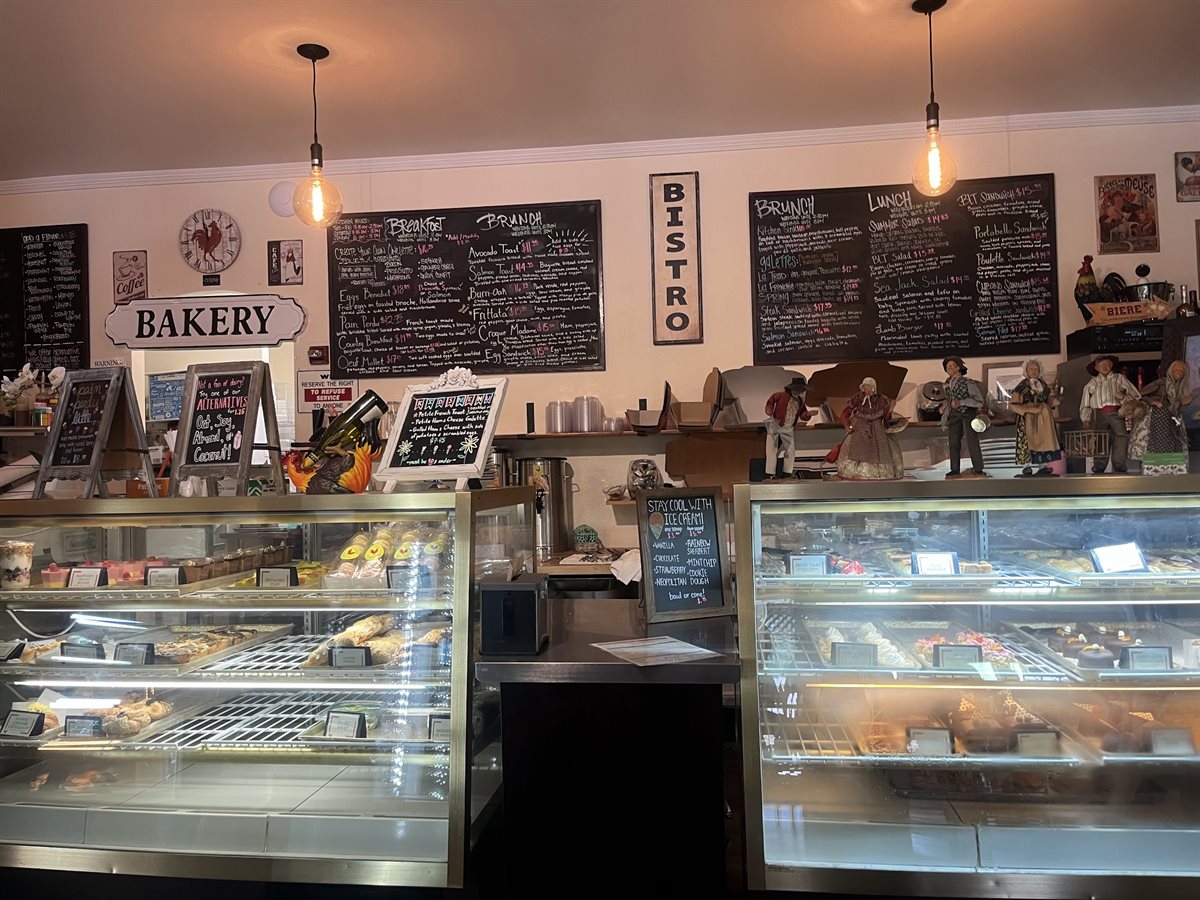 O Cafe Bakery Bistro